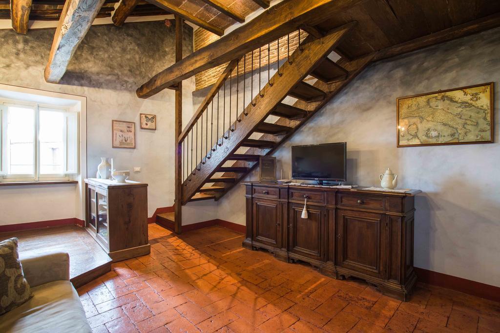 Domus Ghibellinae- Fonte Di San Benedetto Apartment Cortona Exterior photo